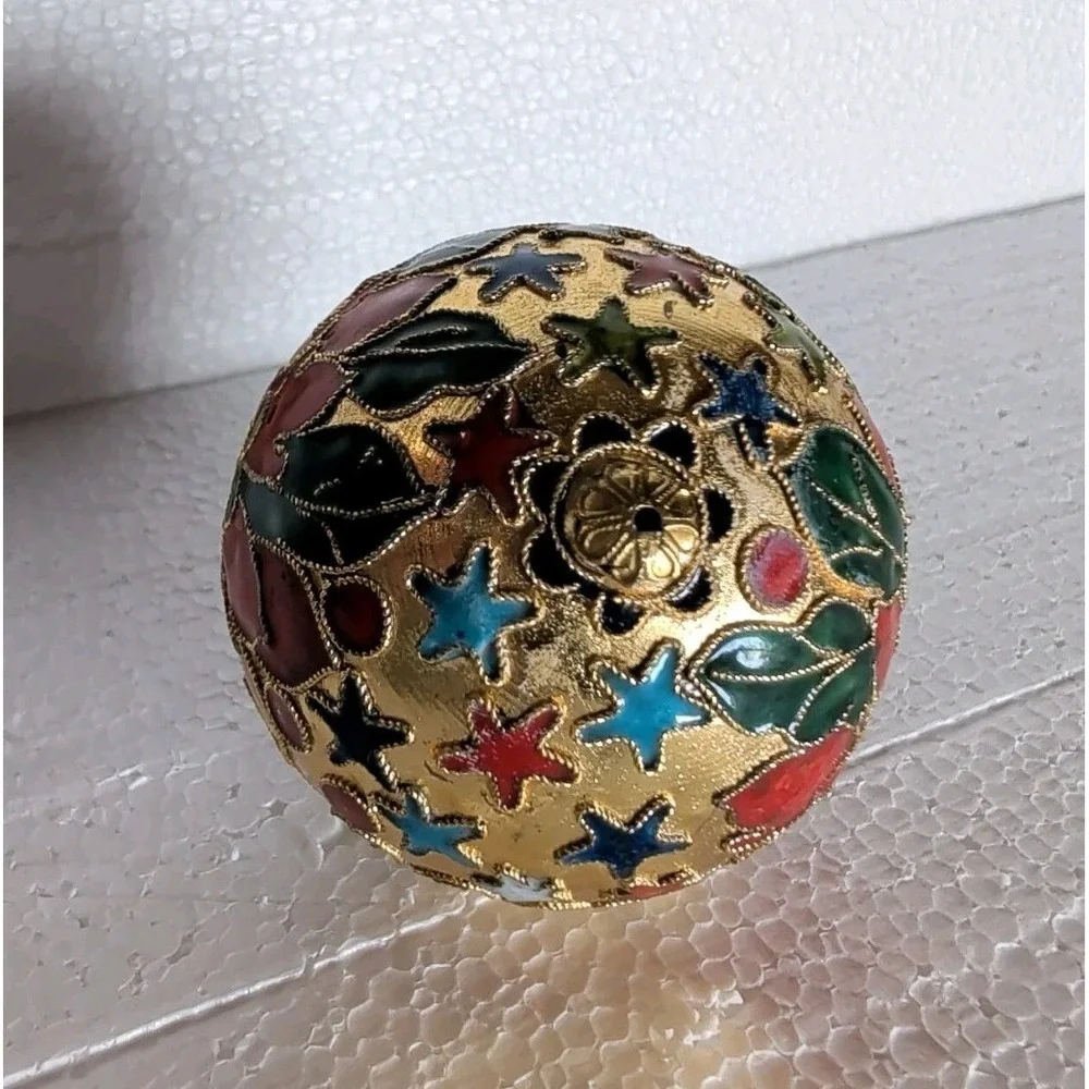 2000 Vintage NYCO Cloissone Ornament Holly Leaves & Berries -‎ Enameled 1999 Y2K